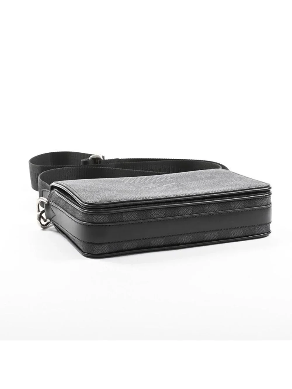 Louis Vuitton Shoulder Bag Studio Messenger